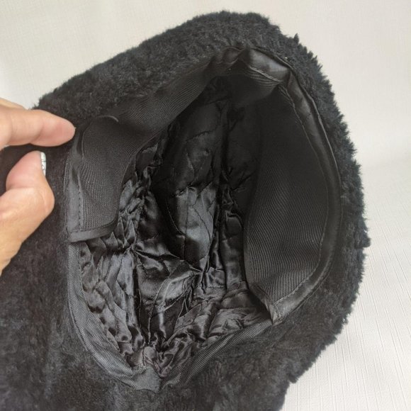 Corduroy & Faux Fur Winter Hat/Cap Head Hugger - Picture 7 of 11